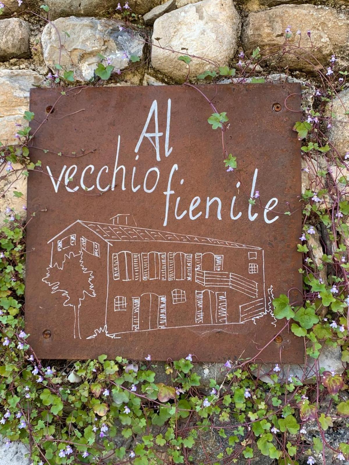 法加尼亚Al Vecchio Fienile别墅 外观 照片